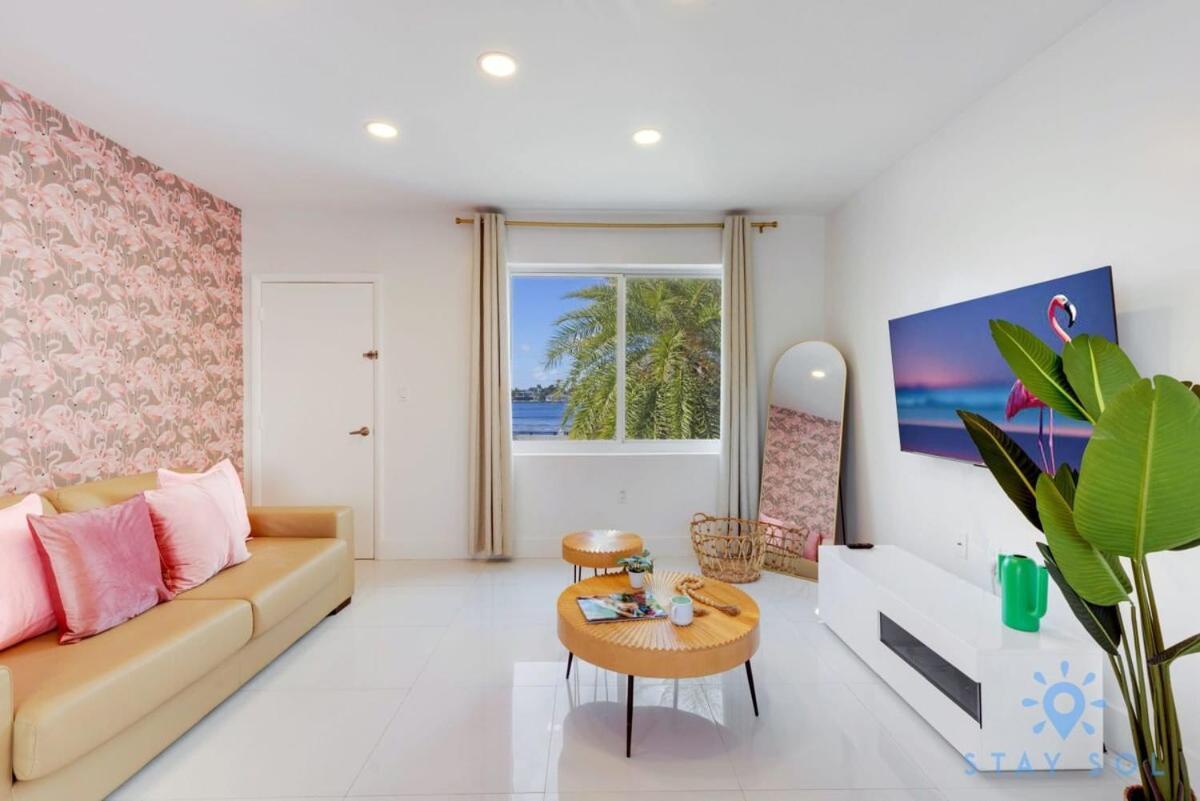Free Parking, Bay View, Pool, Step To Beach Hollywood Extérieur photo