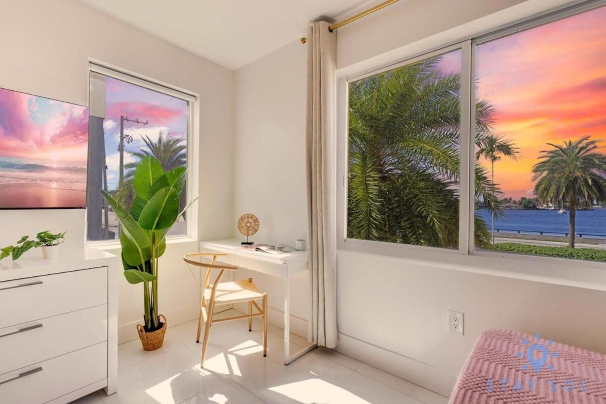 Free Parking, Bay View, Pool, Step To Beach Hollywood Extérieur photo