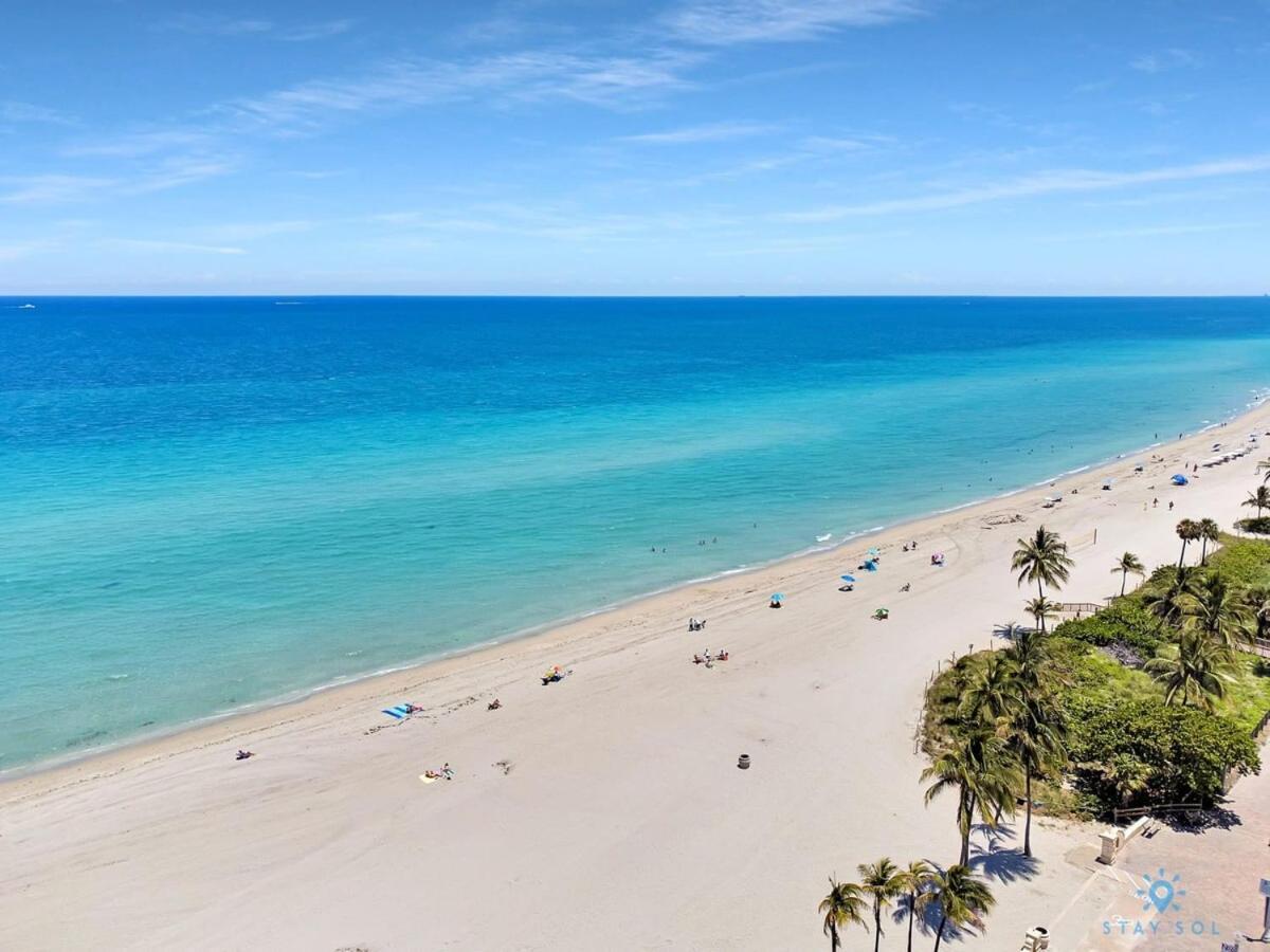 Free Parking, Bay View, Pool, Step To Beach Hollywood Extérieur photo