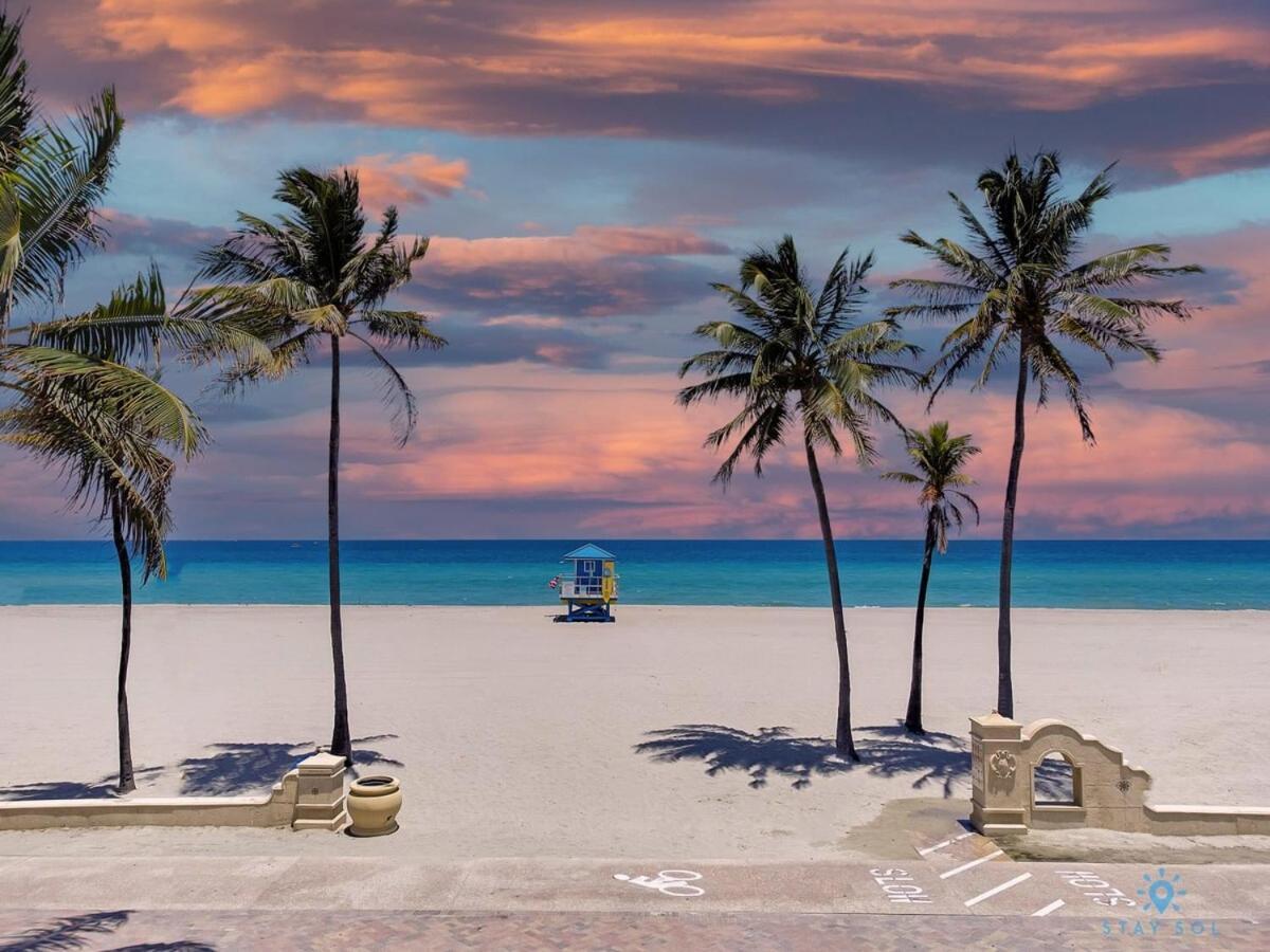 Free Parking, Bay View, Pool, Step To Beach Hollywood Extérieur photo