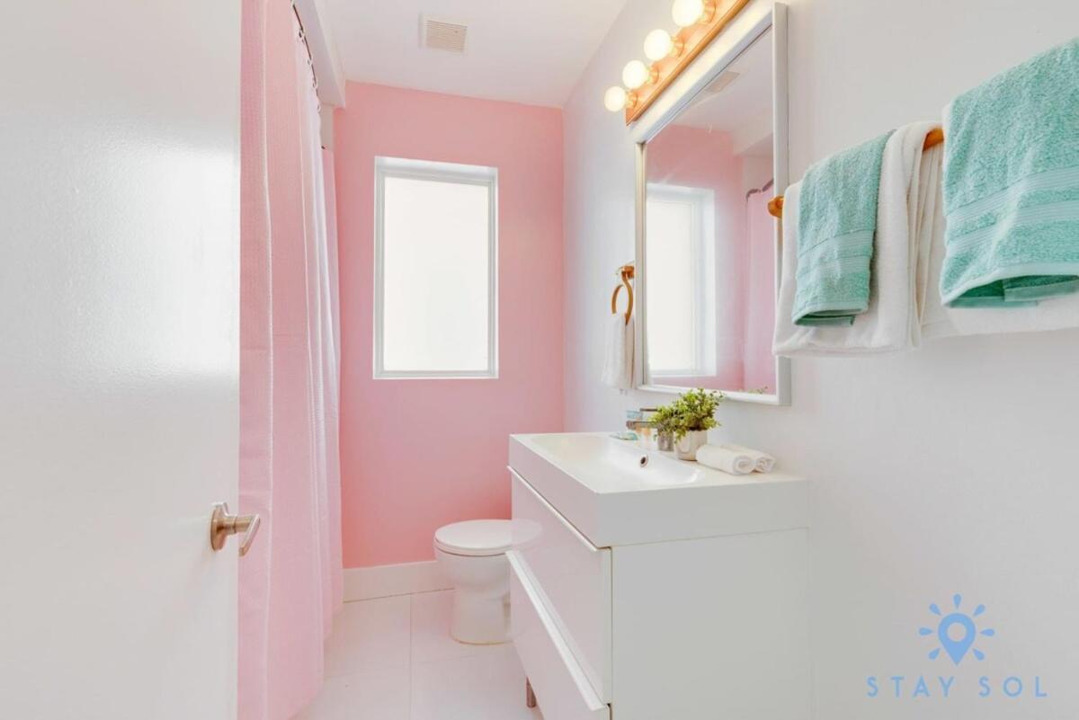 Free Parking, Bay View, Pool, Step To Beach Hollywood Extérieur photo