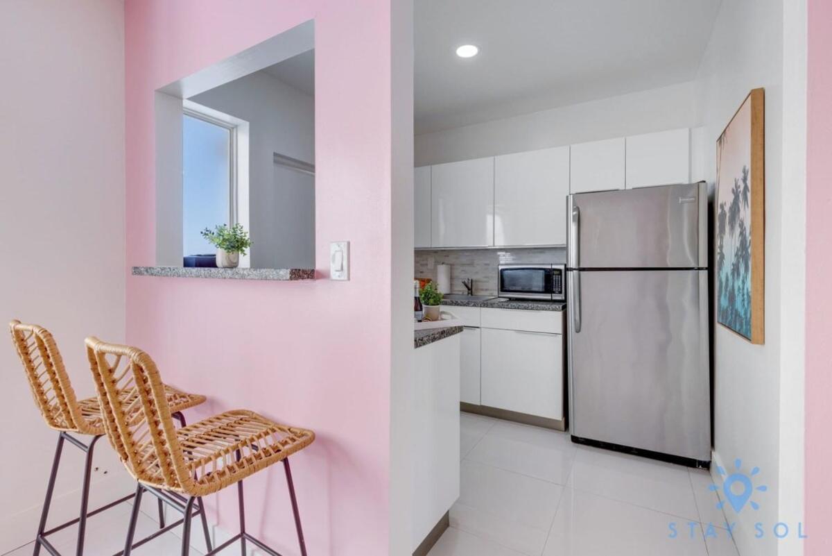 Free Parking, Bay View, Pool, Step To Beach Hollywood Extérieur photo