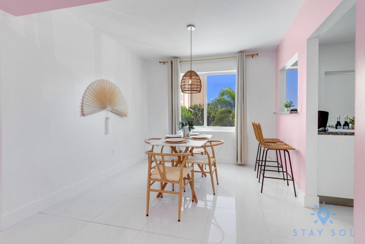Free Parking, Bay View, Pool, Step To Beach Hollywood Extérieur photo